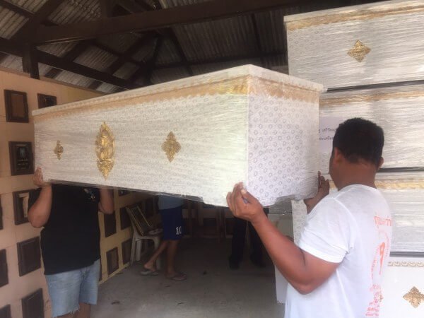 ทำบุญโลงศพ