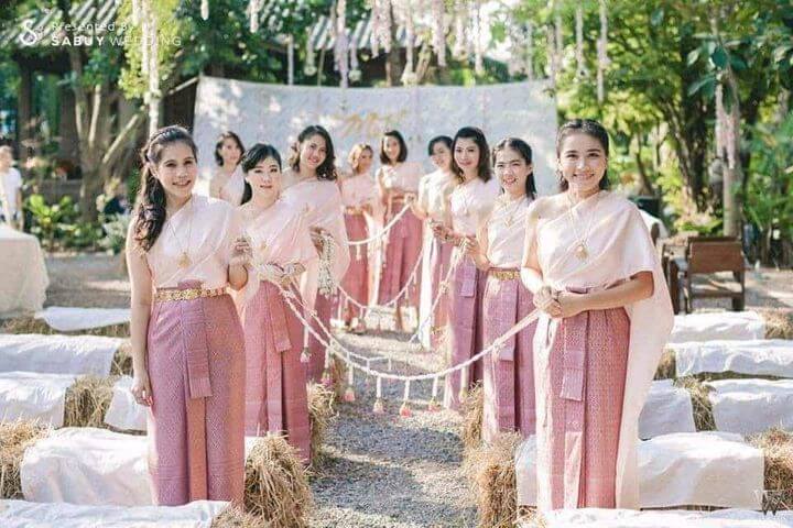 ประตูเงินประตูทอง