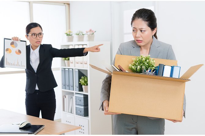 image-ฝันว่าโดนไล่ออก ฝันแบบนี้จะเกิดขึ้นจริงไหม มาไขข้อสงสัยกัน