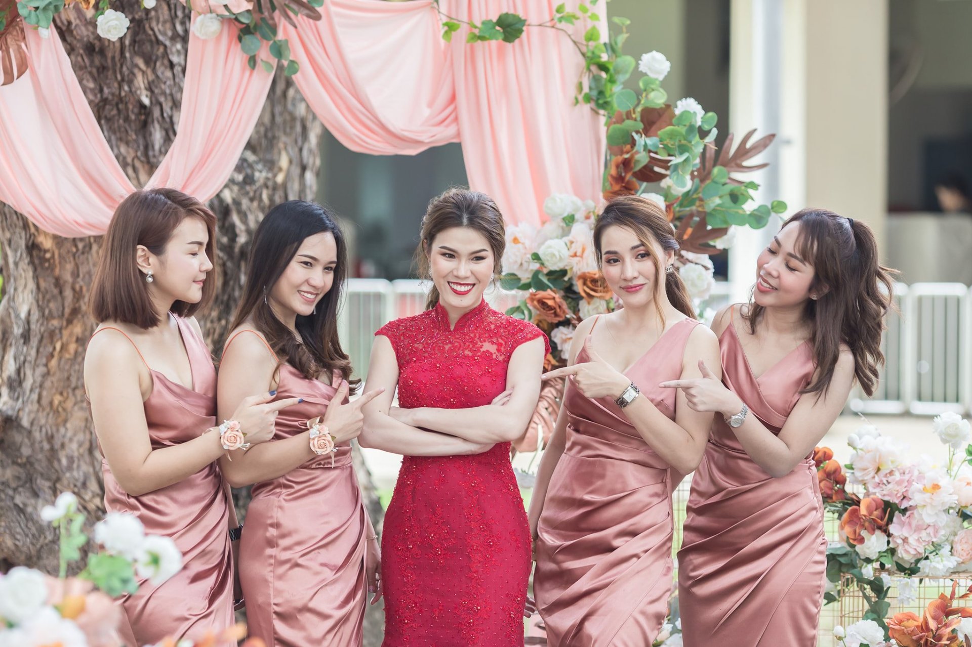 ไปเพื่อนแต่งงาน